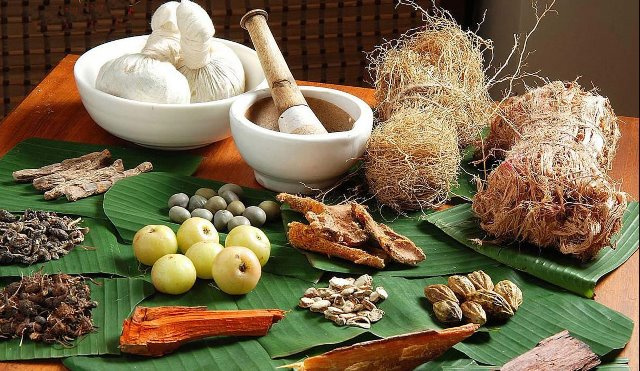 با طب سنتی چگونه از بیماری‌های پاییز در امان بمانیم؟