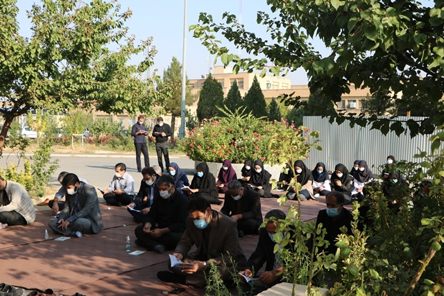 برگزاری مراسم زیارت عاشورا در معاونت غذا و دارو