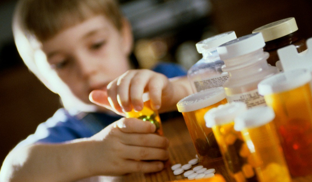 افزایش ۱۴ درصدی مرگ ناشی از انواع مسمومیت های دارویی و شیمیایی