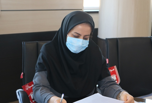 خطرات پوستی، عوارض استفاده از فرآورده های آرایشی و بهداشتی قاچاق و غیرمجاز