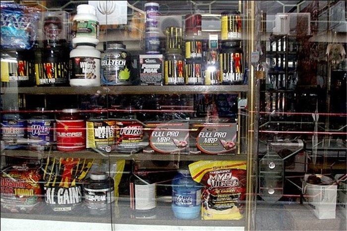 ضرورت برخورد قاطعانه با مراکز عرضه غیرمجاز کالاهای سلامت محور