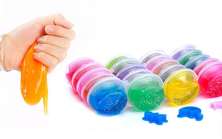 ژل و خمیرهای بازی غیرمجاز تهدیدی برای سلامت کودکان و نوجوانان