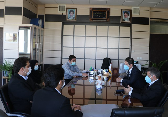 دیدار معاون تامین و توزیع شرکت پخش دارویی البرز با معاون غذا و دارو اراک