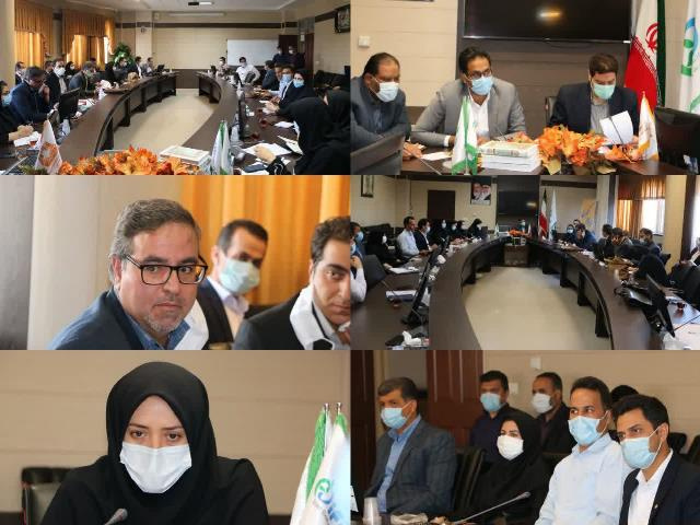 نشست معاونت های غذا و دارو و توسعه دانشگاه با شرکت های پخش دارویی استان مرکزی