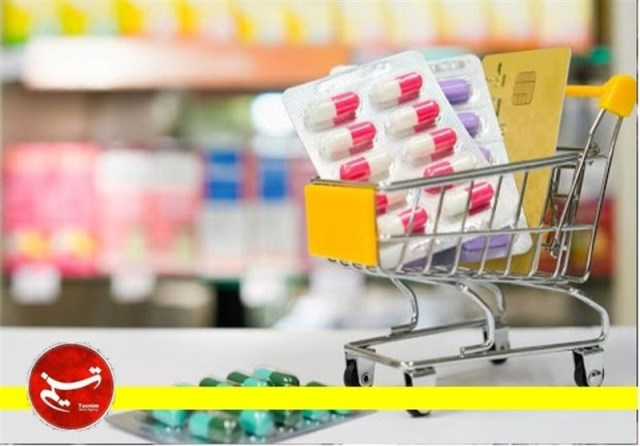 &quot;طبابت برخط&quot; و &quot;داروهای اینترنتی&quot; تهدیدی برای سلامت شهروندان استان مرکزی/ هیچ مجوزی در این زمینه صادر نشده است + فیلم