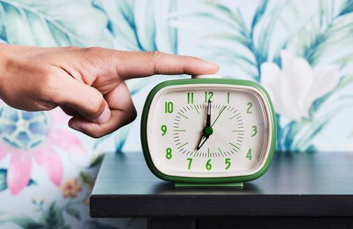 دلایل زیاد خوابیدن + عوارض آن