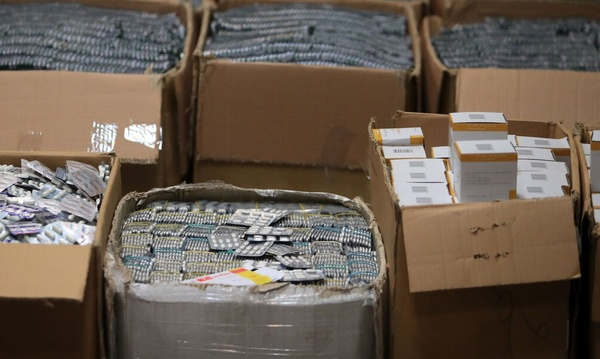 کشف یک میلیون و ۶۰۰ هزار عدد قرص قاچاق دراراک