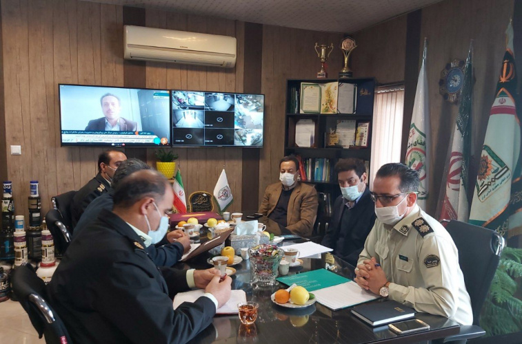 نشست تعاملی و امضای تفاهم فیمابین پلیس فتا و معاونت های غذا و دارو و بهداشت دانشگاه علوم پزشکی استان مرکزی