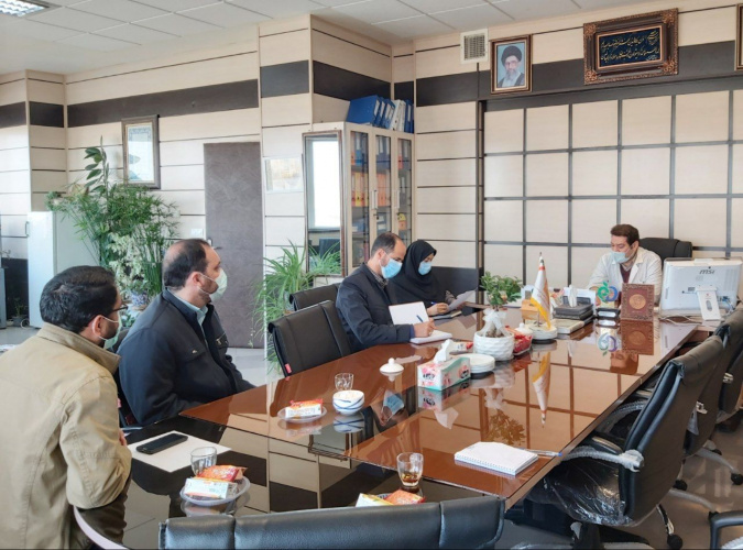 نشست بررسی مسائل و مشکلات دارویی مجتمع های درمانی سپاه روح ا...