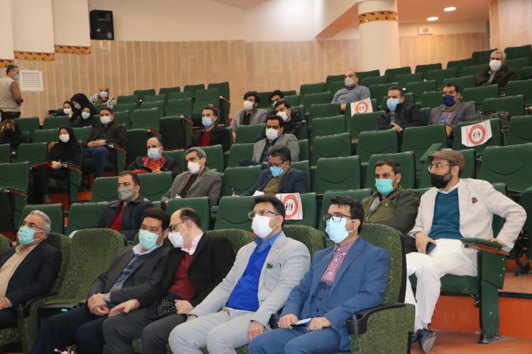 اولین همایش ارتباط صنعت و دانشگاه با پارک علم و فناوری استان مرکزی