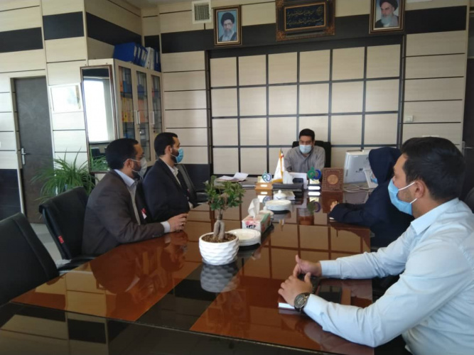 نشست هم اندیشی معاونت غذا و دارو با پلیس اماکن شهر اراک