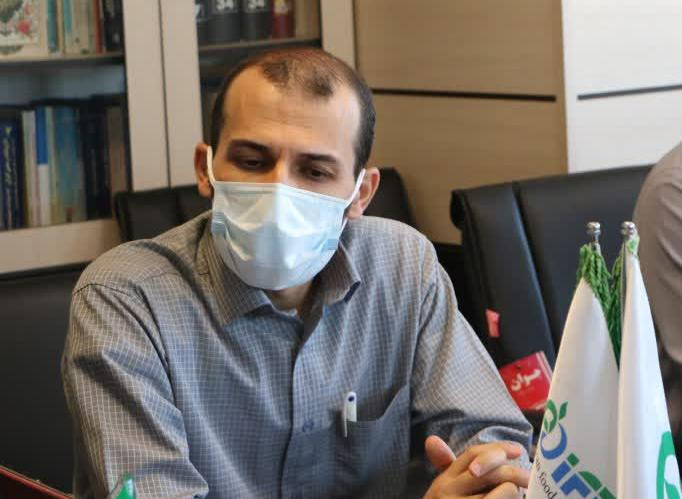 آزمایش مستمر و روزانه آرد و نان های استان مرکزی