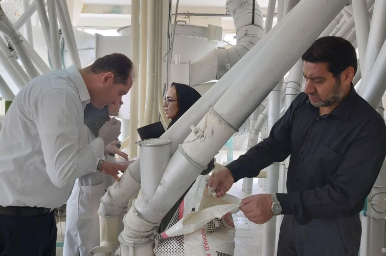 آرد توزیعی در  استان مرکزی با کیفیت است