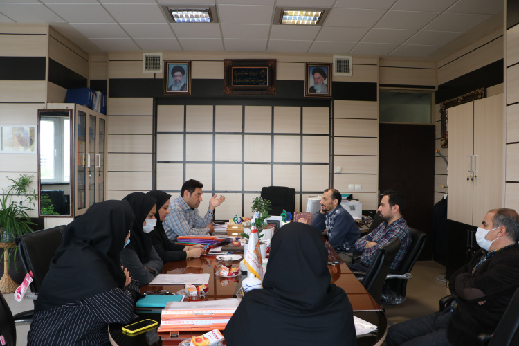 برگزاری بیست و دومین کمیسیون صدور پروانه های بهداشتی و واحد های تولیدی غذایی و بهداشتی