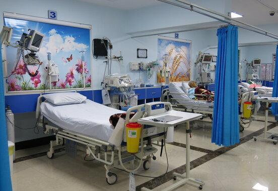 تاکید بر تامین دارو، تجهیزات و خدمات مورد نیاز بیماران بستری و عدم ارجاع بیماران به خارج از بیمارستان