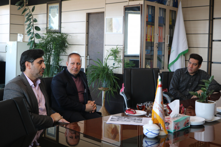 نشست بررسی مسائل و مشکلات دارویی مجتمع های درمانی سپاه روح ا...