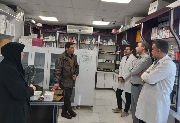 بازدید معاون غذا و دارو از داروخانه پلی کلینیک تخصصی سیدالشهدا (ع) ناجا