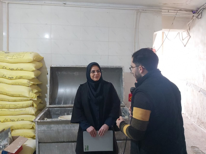 بررسی وضعیت آرد نانوایی ها در سطح عرضه و تولیدکنندگان آرد در استان مرکزی