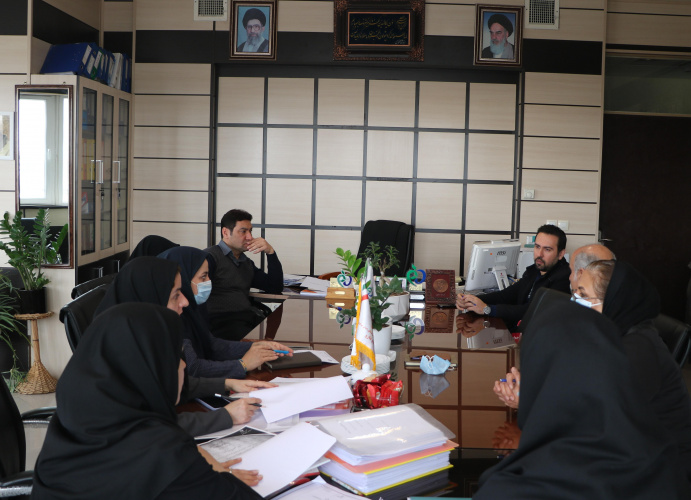 بررسی ۲۵ پرونده در بیست و ششمین کمیسیون فنی_تخصصی صدور پروانه های بهداشتی و واحد های تولیدی غذایی و بهداشتی