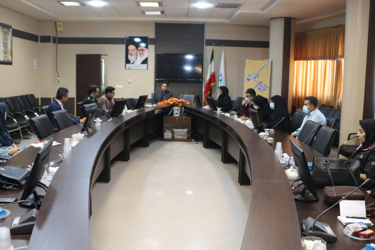 همه دستگاه ها به مبارزه با قاچاق کالای سلامت محور بپردازند