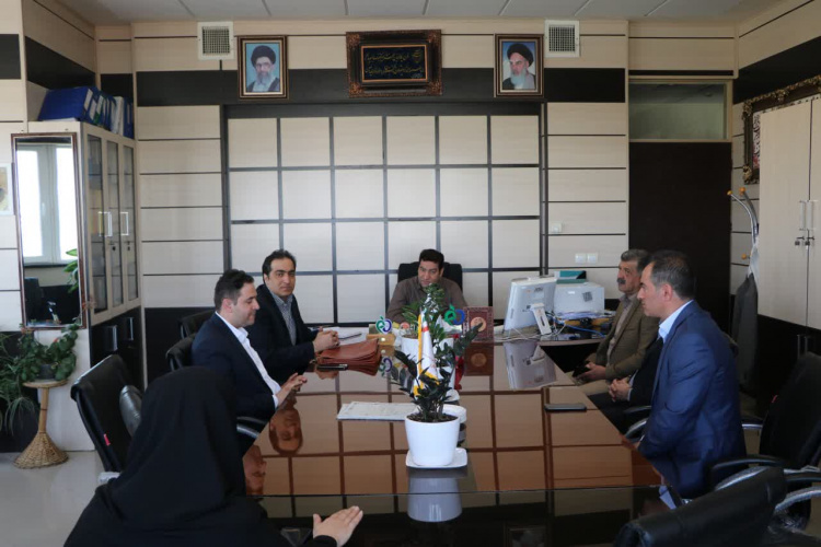 توزیع عادلانه دارو و پوشش‌ حداکثری داروخانه های استان مرکزی