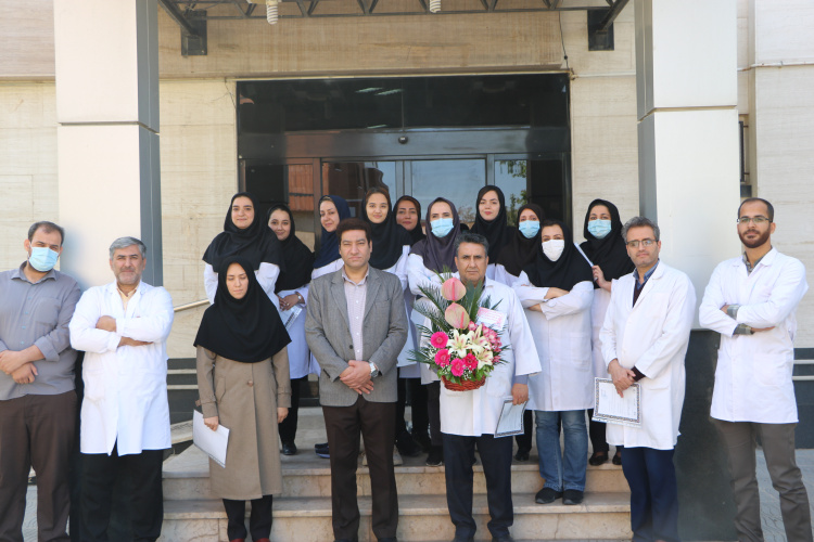 تقدیر از سفید پوشان آزمایشگاه کنترل مواد غذایی به مناسبت روز علوم آزمایشگاهی