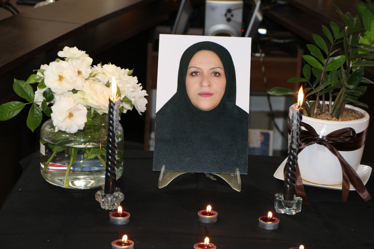 مرحومه رسولی اسوه ای از یک بانوی علمی و هنرمند بود