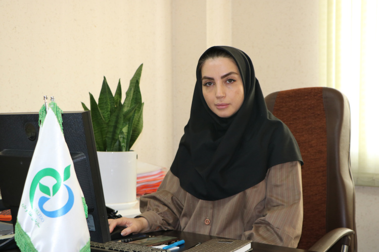 نمونه برداری از ۳۷۸ نمونه مواد غذایی و بهداشتی استان مرکزی در خرداد ماه سال جاری