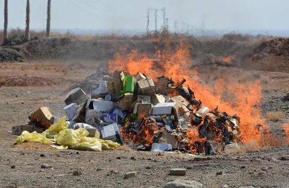 انهدام دو تن کالاهای آرایشی بهداشتی تقلبی و قاچاق