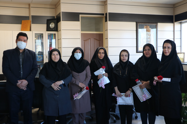 از پرستاران شاغل در معاونت غذا و دارو تجلیل شد