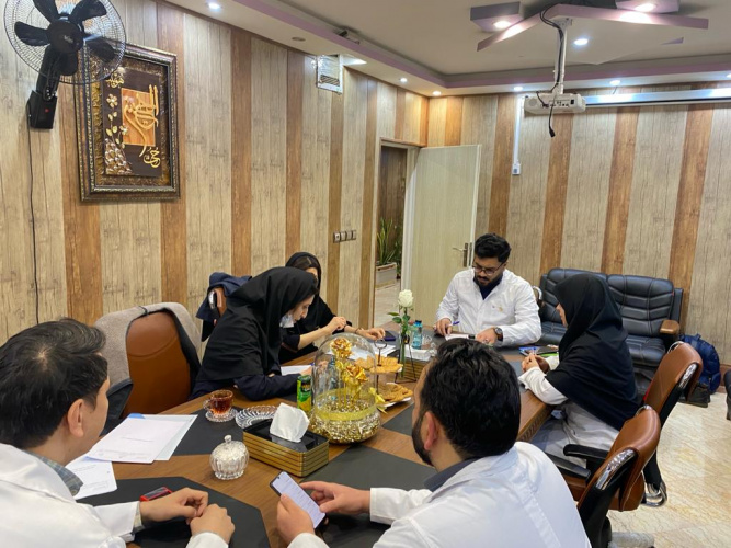 بازرسی کارشناسان اداره فرآورده های طبیعی، سنتی و مکمل معاونت غذا و دارو اراک از شرکت قائم دارو قم