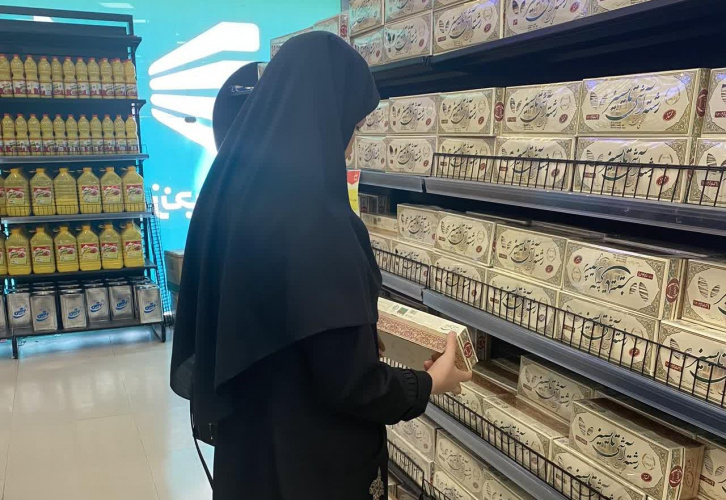 پایش نوروزی محصولات غذایی و آشامیدنی در سطح عرضه