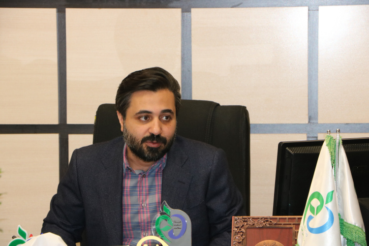 ۳۰ درصد عطاری‌های اراک فاقد مجوز هستند