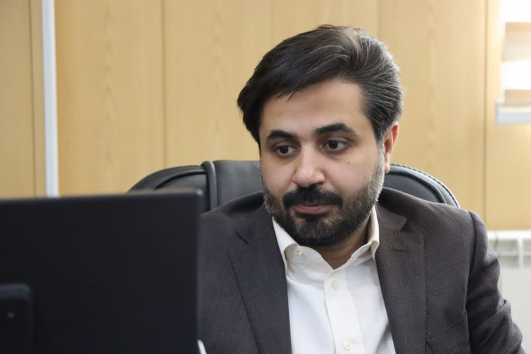 ۲۰ قلم دارو سهمیه ای در داروخانه های استان مرکزی توزیع شد