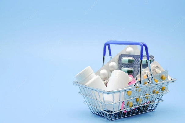 «سبد فروشی» تخلفی آشکار در بازار دارو