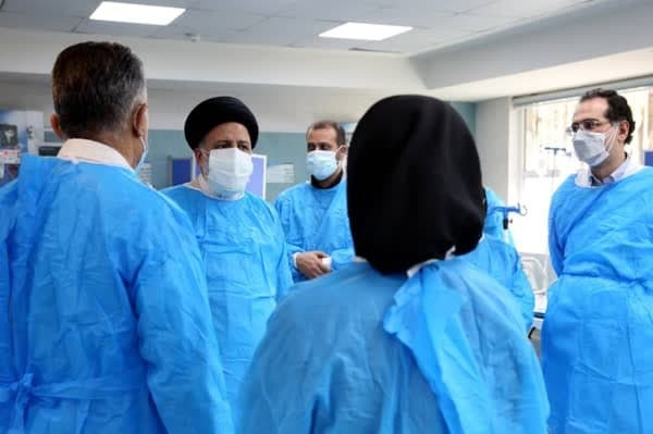 تسهیل صدور پروانه تاسیس داروخانه/در دولت سیزدهم ۳۸ داروخانه به استان اضافه شد