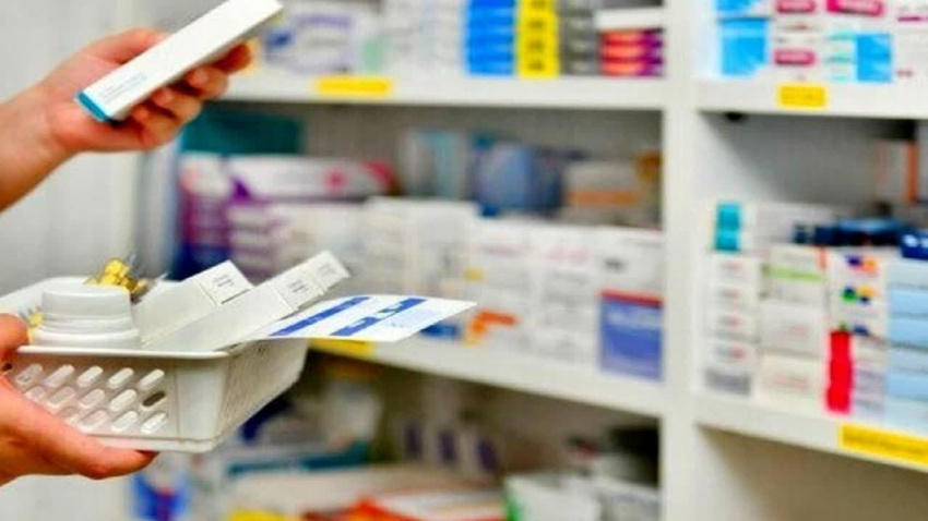 کمبود حاد در دارو‌های اساسی نداریم