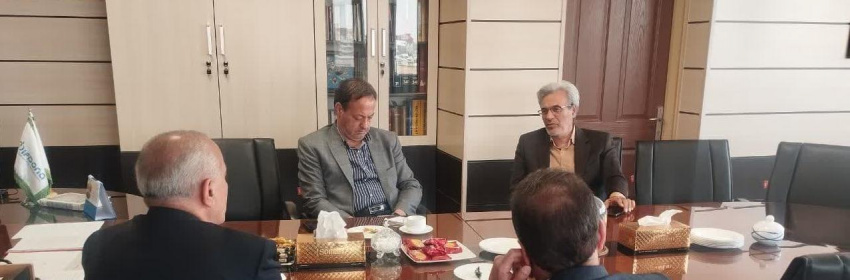 بررسی راه های همکاری معاونت غذا و دارو و بیمه سلامت