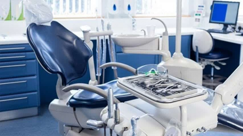 تجهیزات دندانپزشکی؛ برنامه‌ریزی برای افزایش ارز تخصیصی و مقابله با قاچاق