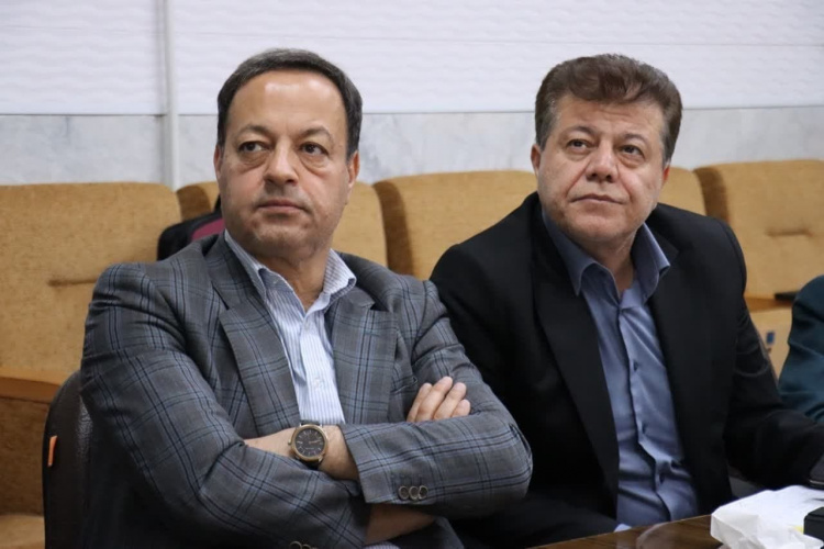 نشست اعضای هیأت‌رئیسه دانشگاه علوم پزشکی اراک با مسئولان شهرستان محلات برگزار شد