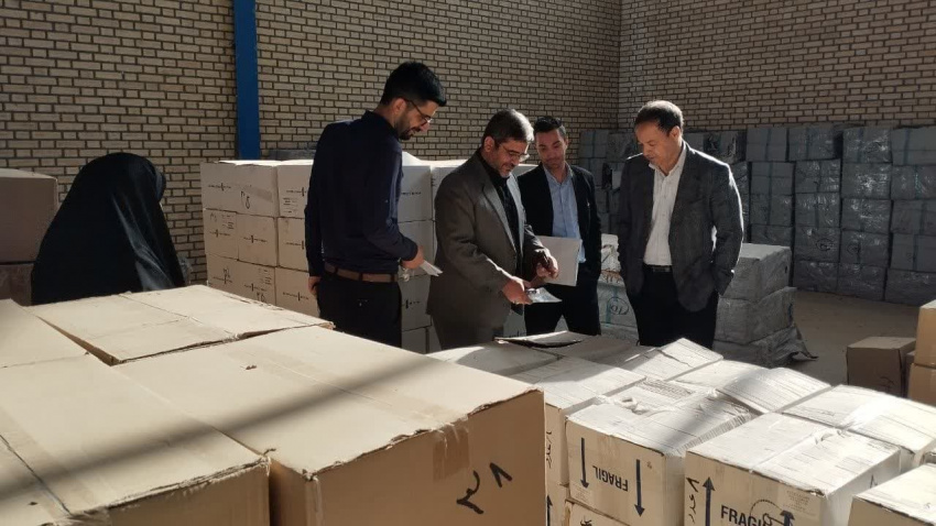 بازدیدِ انبارِ معاونت غذا و دارو و بررسی و کنترل کالاهای رسوبی