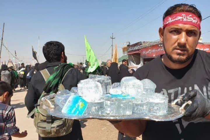 ضرورت مصرف آب بسته‌بندی در پیاده‌روی اربعین/ هشدار درباره خطر بیماری‌ها