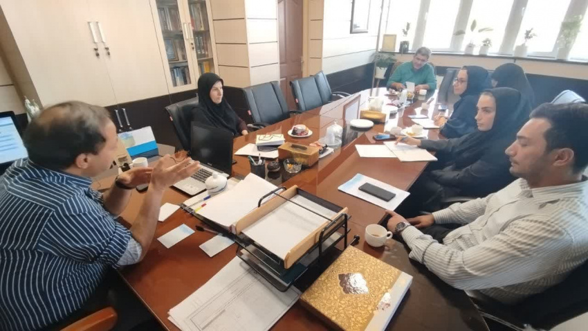 مرورِ وظایف و عملکرد واحدهای مختلف در شورای هماهنگی مدیران