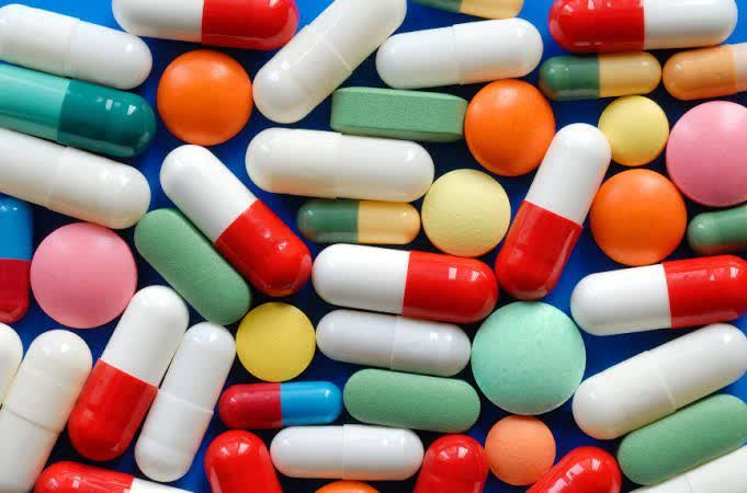 قیمت دارو در همه داروخانه‌ها باید مطابق سامانه رسمی باشد