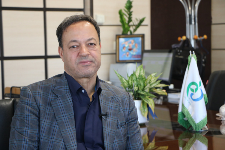 "  دانشجویان آینده سازان کشور اند "