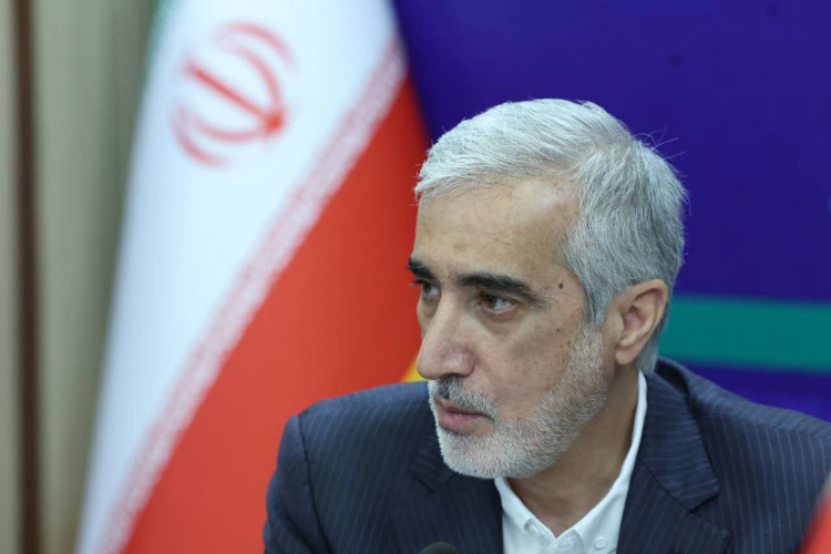 رئیس سازمان غذا و دارو: مدیریت تأمین دارو در شرایط بحرانی نیازمند فرهنگ‌سازی و همراهی جامعه است