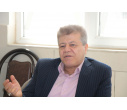 جلسه هم‌اندیشی و تقدیر از پیشکسوتان حوزه بهداشت همزمان با گرامیداشت روزهای ملی