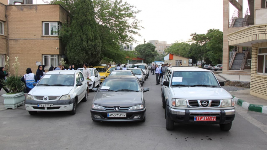 رزمایش خودرویی هفته ملی پیشگیری از دخانیات در شهرستان اراک برگزار شد