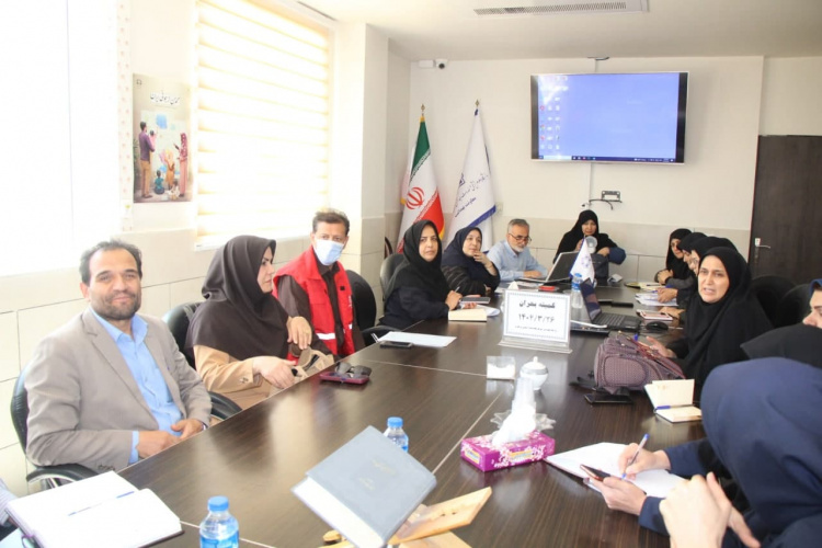 برگزاری دومین کمیته مدیریت بحران معاونت بهداشت استان مرکزی با محوریت آمادگی کامل در شرایط جنگی