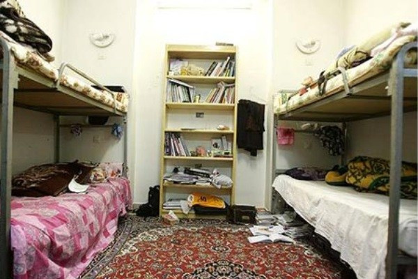 لیست دانشجویان دارای اولویت سکونت در خوابگاههای دانشگاه در نیمسال اول سال تحصیلی  ۹۸ – ۱۳۹۷